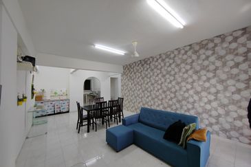 [FULLY FURNISHED]Sea View Apartment di Kg. Tiong, Pusat Bandar Kuala Terengganu, Terengganu