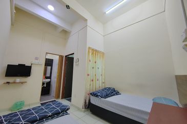  𝐇𝐎𝐌𝐄𝐒𝐓𝐀𝐘 𝟐 𝐓𝐈𝐍𝐆𝐊𝐀𝐓 𝐌𝐎𝐃𝐄𝐍 𝐃𝐈 𝐓𝐀𝐌𝐀𝐍 𝐓𝐄𝐌𝐁𝐄𝐒𝐔 𝐏𝐄𝐑𝐃𝐀𝐍𝐀, 𝐆𝐎𝐍𝐆 𝐁𝐀𝐃𝐀𝐊, 𝐓𝐄𝐑𝐄𝐍𝐆𝐆𝐀𝐍𝐔