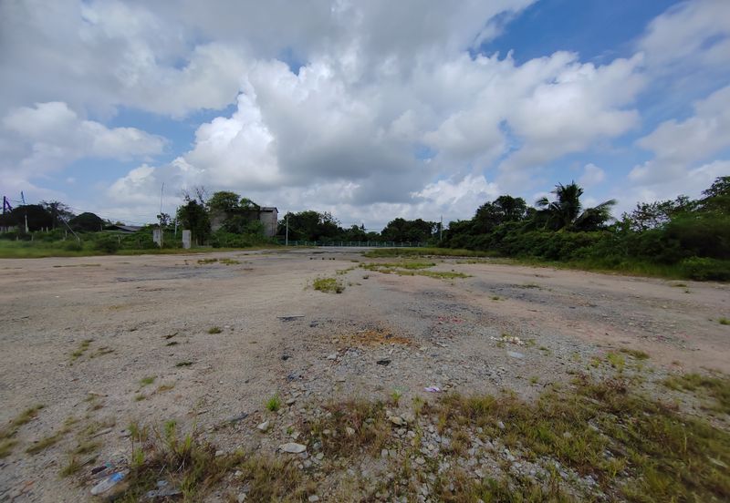 2 Tanah Lot Bersaiz 2868m² & 785m² di Kg. Segading, Gelugor Kedai, Kuala Terengganu tepi jalan