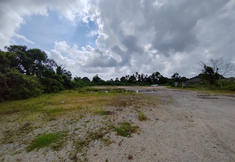 2 Tanah Lot Bersaiz 2868m² & 785m² di Kg. Segading, Gelugor Kedai, Kuala Terengganu tepi jalan