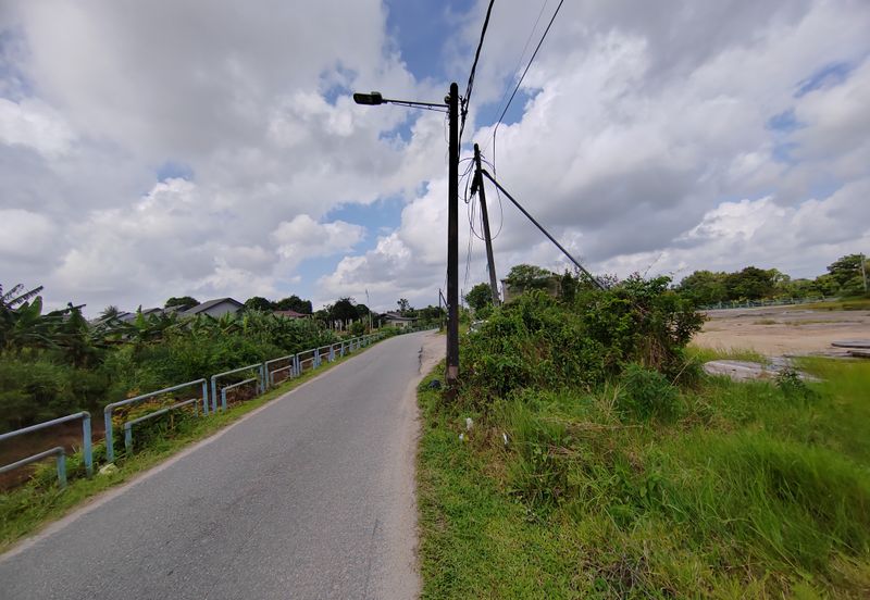 2 Tanah Lot Bersaiz 2868m² & 785m² di Kg. Segading, Gelugor Kedai, Kuala Terengganu tepi jalan