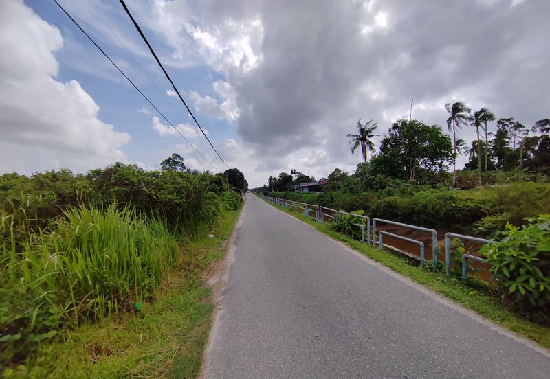 2 Tanah Lot Bersaiz 2868m² & 785m² di Kg. Segading, Gelugor Kedai, Kuala Terengganu tepi jalan