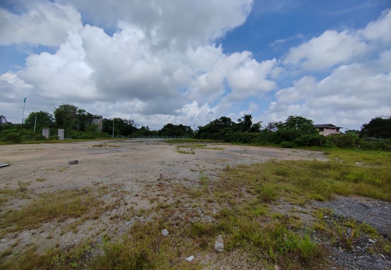 2 Tanah Lot Bersaiz 2868m² & 785m² di Kg. Segading, Gelugor Kedai, Kuala Terengganu tepi jalan