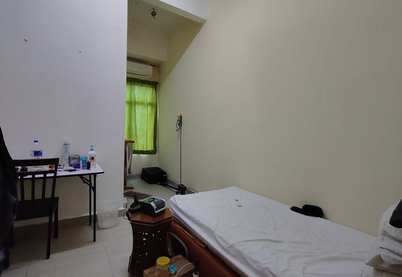 𝗥𝗨𝗠𝗔𝗛 𝗧𝗘𝗥𝗘𝗦 𝟮 𝗧𝗜𝗡𝗚𝗞𝗔𝗧 𝐈𝐍𝐓𝐄𝐑𝐌𝐄𝐃𝐈𝐀𝐓𝐄 𝗗𝗜 𝗧𝗔𝗠𝗔𝗡 𝗗𝗘𝗦𝗔 𝗬𝗧 𝐃𝐄𝐏𝐀𝐍 𝐒𝐓𝐀𝐃𝐈𝐔𝐌 𝐆𝐎𝐍𝐆 𝐁𝐀𝐃𝐀𝐊, 𝐓𝐑𝐆