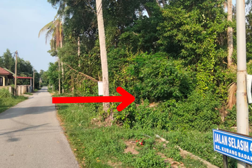 𝐓𝐚𝐧𝐚𝐡 𝟕.𝟏𝟐 𝐞𝐤𝐚𝐫 𝐝𝐢 𝐓𝐞𝐩𝐢 𝐉𝐚𝐥𝐚𝐧 𝐔𝐭𝐚𝐦𝐚 𝐓𝐨𝐤 𝐉𝐞𝐦𝐛𝐚𝐥 𝐛𝐞𝐫𝐝𝐞𝐤𝐚𝐭𝐚𝐧 𝐔𝐌𝐓