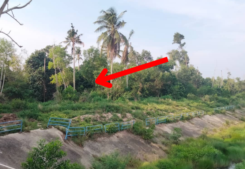 𝐓𝐚𝐧𝐚𝐡 𝟕.𝟏𝟐 𝐞𝐤𝐚𝐫 𝐝𝐢 𝐓𝐞𝐩𝐢 𝐉𝐚𝐥𝐚𝐧 𝐔𝐭𝐚𝐦𝐚 𝐓𝐨𝐤 𝐉𝐞𝐦𝐛𝐚𝐥 𝐛𝐞𝐫𝐝𝐞𝐤𝐚𝐭𝐚𝐧 𝐔𝐌𝐓