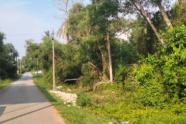 𝐓𝐚𝐧𝐚𝐡 𝟕.𝟏𝟐 𝐞𝐤𝐚𝐫 𝐝𝐢 𝐓𝐞𝐩𝐢 𝐉𝐚𝐥𝐚𝐧 𝐔𝐭𝐚𝐦𝐚 𝐓𝐨𝐤 𝐉𝐞𝐦𝐛𝐚𝐥 𝐛𝐞𝐫𝐝𝐞𝐤𝐚𝐭𝐚𝐧 𝐔𝐌𝐓