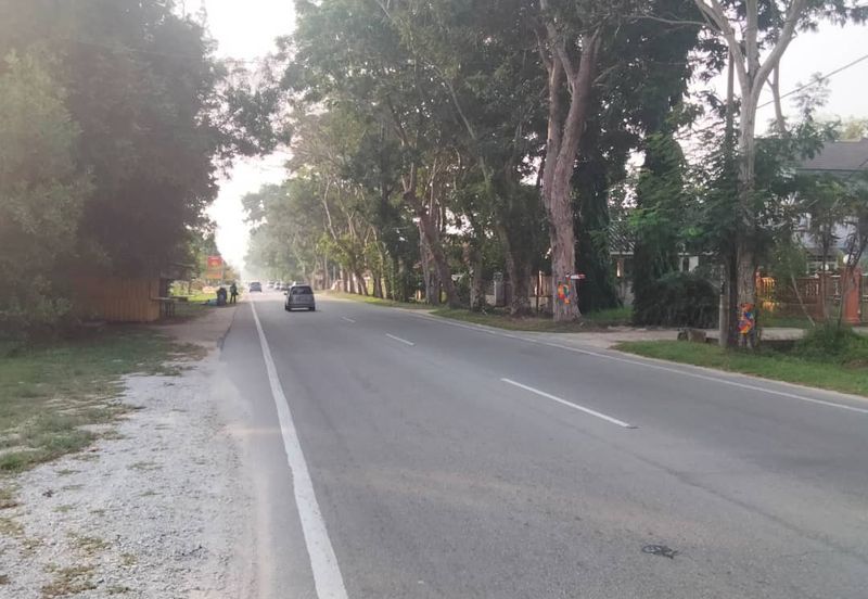 𝐓𝐀𝐍𝐀𝐇 𝐁𝐄𝐑𝐒𝐓𝐀𝐓𝐔𝐒 𝐁𝐀𝐍𝐆𝐔𝐍𝐀𝐍 𝟐.𝟓 𝐄𝐊𝐀𝐑 𝐃𝐈 𝐓𝐎𝐊 𝐉𝐄𝐌𝐁𝐀𝐋, 𝐊𝐔𝐀𝐋𝐀 𝐍𝐄𝐑𝐔𝐒, 𝐓𝐄𝐑𝐄𝐍𝐆𝐆𝐀𝐍𝐔