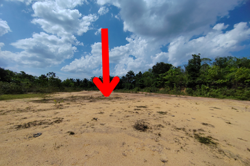 𝟒 𝐋𝐨𝐭 𝐁𝐚𝐧𝐠𝐥𝐨 𝐛𝐞𝐫𝐬𝐚𝐢𝐳 𝟔𝟎𝟓𝐦² 𝐝𝐢 𝐊𝐠. 𝐉𝐚𝐤, 𝐀𝐣𝐢𝐥 𝐛𝐞𝐫𝐝𝐞𝐤𝐚𝐭𝐚𝐧 𝐉𝐚𝐥𝐚𝐧 𝐔𝐭𝐚𝐦𝐚 & 𝐇𝐢𝐠𝐡𝐰𝐚𝐲 𝐋𝐏𝐓𝟐