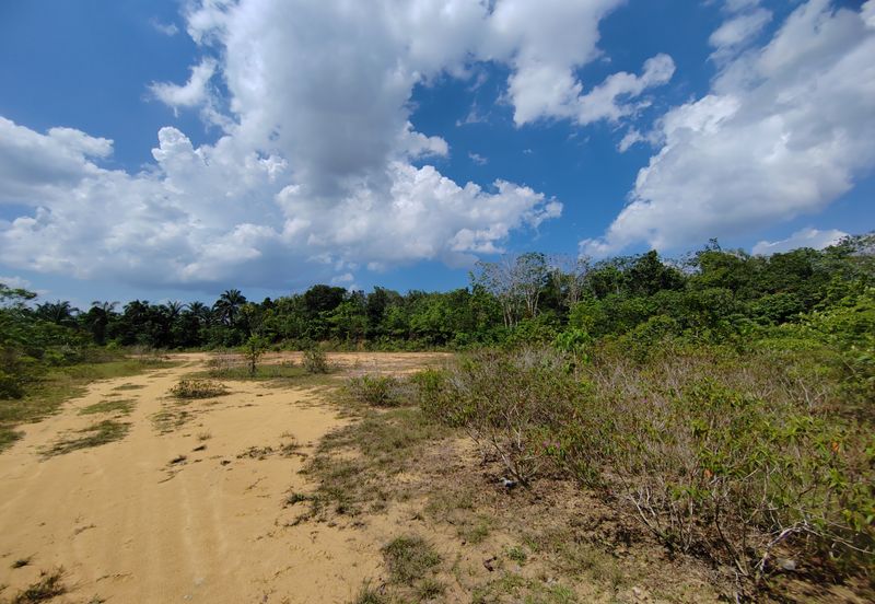 𝟒 𝐋𝐨𝐭 𝐁𝐚𝐧𝐠𝐥𝐨 𝐛𝐞𝐫𝐬𝐚𝐢𝐳 𝟔𝟎𝟓𝐦² 𝐝𝐢 𝐊𝐠. 𝐉𝐚𝐤, 𝐀𝐣𝐢𝐥 𝐛𝐞𝐫𝐝𝐞𝐤𝐚𝐭𝐚𝐧 𝐉𝐚𝐥𝐚𝐧 𝐔𝐭𝐚𝐦𝐚 & 𝐇𝐢𝐠𝐡𝐰𝐚𝐲 𝐋𝐏𝐓𝟐