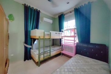 𝐑𝐔𝐌𝐀𝐇 𝐁𝐀𝐍𝐆𝐋𝐎 𝟐 𝐓𝐈𝐍𝐆𝐊𝐀𝐓 𝐃𝐈 𝐉𝐀𝐋𝐀𝐍 𝐊𝐄𝐍𝐀𝐍𝐆𝐀 ,𝐁𝐀𝐓𝐔 𝐁𝐔𝐑𝐔𝐊 ,𝐊𝐔𝐀𝐋𝐀 𝐓𝐄𝐑𝐄𝐍𝐆𝐆𝐀𝐍𝐔, 𝐓𝐄𝐑𝐄𝐍𝐆𝐆𝐀𝐍𝐔