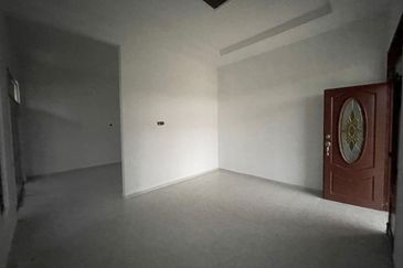 16 UNIT SEMI D KAMPUNG TELAGA PAPAN, BATU RAKIT, TERENGGANU