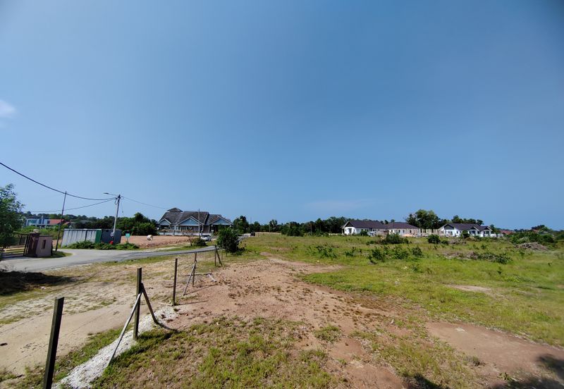 𝐓𝐚𝐧𝐚𝐡 𝐁𝐚𝐧𝐠𝐮𝐧𝐚𝐧 𝟑.𝟐 𝐞𝐤𝐚𝐫 𝐝𝐢 𝐓𝐚𝐦𝐚𝐧 𝐒𝐚𝐩𝐮𝐫𝐚 𝐈𝐧𝐝𝐚𝐡, 𝐆𝐨𝐧𝐠 𝐁𝐚𝐝𝐚𝐤, 𝐊𝐮𝐚𝐥𝐚 𝐍𝐞𝐫𝐮𝐬, 𝐓𝐞𝐫𝐞𝐧𝐠𝐠𝐚𝐧𝐮