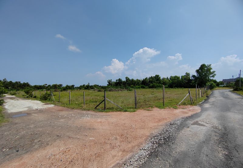 𝐓𝐚𝐧𝐚𝐡 𝐁𝐚𝐧𝐠𝐮𝐧𝐚𝐧 𝟑.𝟐 𝐞𝐤𝐚𝐫 𝐝𝐢 𝐓𝐚𝐦𝐚𝐧 𝐒𝐚𝐩𝐮𝐫𝐚 𝐈𝐧𝐝𝐚𝐡, 𝐆𝐨𝐧𝐠 𝐁𝐚𝐝𝐚𝐤, 𝐊𝐮𝐚𝐥𝐚 𝐍𝐞𝐫𝐮𝐬, 𝐓𝐞𝐫𝐞𝐧𝐠𝐠𝐚𝐧𝐮