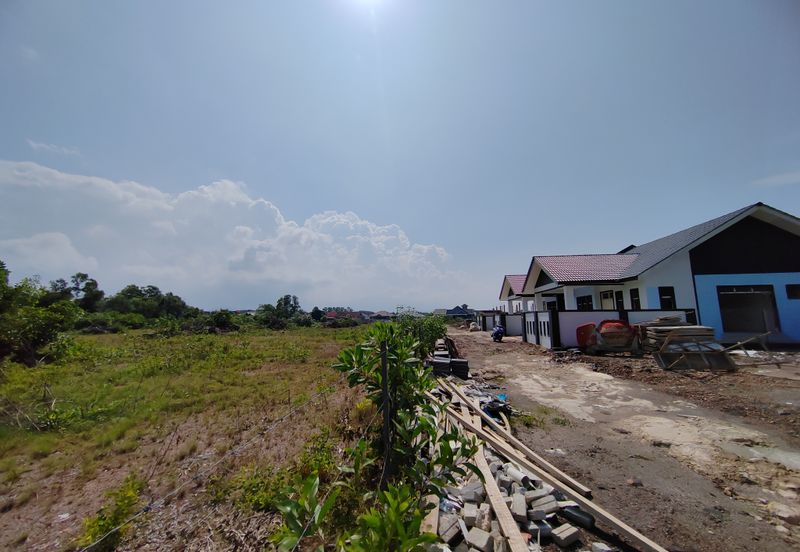 𝐓𝐚𝐧𝐚𝐡 𝐁𝐚𝐧𝐠𝐮𝐧𝐚𝐧 𝟑.𝟐 𝐞𝐤𝐚𝐫 𝐝𝐢 𝐓𝐚𝐦𝐚𝐧 𝐒𝐚𝐩𝐮𝐫𝐚 𝐈𝐧𝐝𝐚𝐡, 𝐆𝐨𝐧𝐠 𝐁𝐚𝐝𝐚𝐤, 𝐊𝐮𝐚𝐥𝐚 𝐍𝐞𝐫𝐮𝐬, 𝐓𝐞𝐫𝐞𝐧𝐠𝐠𝐚𝐧𝐮