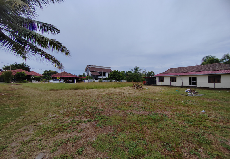 [𝐓𝐀𝐍𝐀𝐇 𝐆𝐑𝐄𝐃 𝐀]𝐓𝐚𝐧𝐚𝐡 𝐋𝐨𝐭 𝐁𝐚𝐧𝐠𝐥𝐨 𝐛𝐞𝐫𝐬𝐚𝐢𝐳  𝟓𝟒𝟖𝐦² 𝐝𝐢 𝐊𝐠. 𝐏𝐚𝐝𝐚𝐧𝐠 𝐍𝐞𝐧𝐚𝐬, 𝐊𝐮𝐚𝐥𝐚 𝐍𝐞𝐫𝐮𝐬