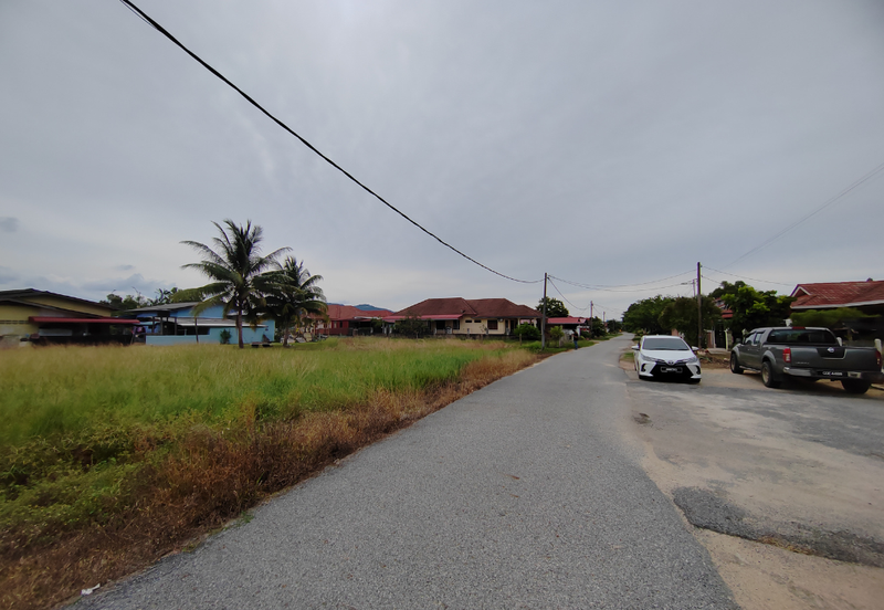 [𝐓𝐀𝐍𝐀𝐇 𝐆𝐑𝐄𝐃 𝐀]𝐓𝐚𝐧𝐚𝐡 𝐋𝐨𝐭 𝐁𝐚𝐧𝐠𝐥𝐨 𝐛𝐞𝐫𝐬𝐚𝐢𝐳  𝟓𝟒𝟖𝐦² 𝐝𝐢 𝐊𝐠. 𝐏𝐚𝐝𝐚𝐧𝐠 𝐍𝐞𝐧𝐚𝐬, 𝐊𝐮𝐚𝐥𝐚 𝐍𝐞𝐫𝐮𝐬