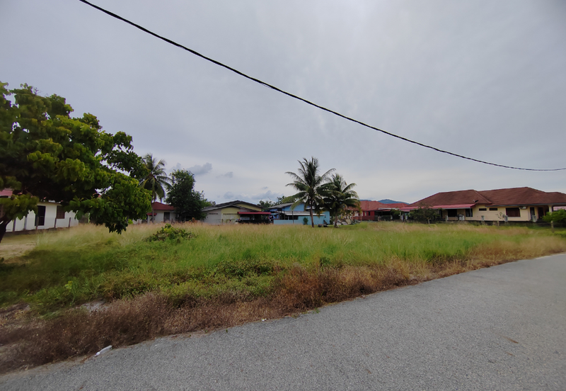 [𝐓𝐀𝐍𝐀𝐇 𝐆𝐑𝐄𝐃 𝐀]𝐓𝐚𝐧𝐚𝐡 𝐋𝐨𝐭 𝐁𝐚𝐧𝐠𝐥𝐨 𝐛𝐞𝐫𝐬𝐚𝐢𝐳  𝟓𝟒𝟖𝐦² 𝐝𝐢 𝐊𝐠. 𝐏𝐚𝐝𝐚𝐧𝐠 𝐍𝐞𝐧𝐚𝐬, 𝐊𝐮𝐚𝐥𝐚 𝐍𝐞𝐫𝐮𝐬