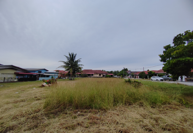 [𝐓𝐀𝐍𝐀𝐇 𝐆𝐑𝐄𝐃 𝐀]𝐓𝐚𝐧𝐚𝐡 𝐋𝐨𝐭 𝐁𝐚𝐧𝐠𝐥𝐨 𝐛𝐞𝐫𝐬𝐚𝐢𝐳  𝟓𝟒𝟖𝐦² 𝐝𝐢 𝐊𝐠. 𝐏𝐚𝐝𝐚𝐧𝐠 𝐍𝐞𝐧𝐚𝐬, 𝐊𝐮𝐚𝐥𝐚 𝐍𝐞𝐫𝐮𝐬