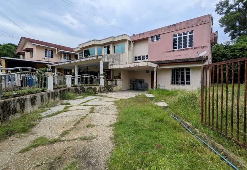 𝐑𝐔𝐌𝐀𝐇 𝐒𝐄𝐌𝐈-𝐃 𝟐 𝐓𝐈𝐍𝐆𝐊𝐀𝐓 𝐃𝐈 𝐁𝐀𝐍𝐃𝐀𝐑 𝐊𝐔𝐀𝐋𝐀 𝐓𝐄𝐑𝐄𝐍𝐆𝐆𝐀𝐍𝐔 𝐁𝐄𝐑𝐒𝐄𝐁𝐄𝐋𝐀𝐇𝐀𝐍 𝐈𝐂𝐎𝐍 𝐑𝐄𝐒𝐈𝐃𝐄𝐍𝐂𝐄𝐒