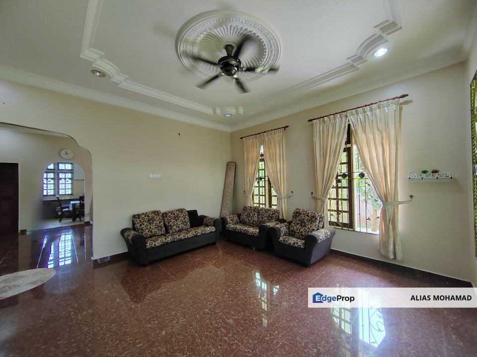 𝐁𝐀𝐍𝐆𝐋𝐎 𝐌𝐄𝐖𝐀𝐇 𝟐 𝐓𝐈𝐍𝐆𝐊𝐀𝐓 𝐃𝐈 𝐊𝐆. 𝐒𝐔𝐑𝐀𝐔 𝐇𝐉. 𝐌𝐀𝐓 𝐙𝐈𝐍, 𝐁𝐔𝐊𝐈𝐓 𝐏𝐀𝐘𝐎𝐍𝐆, 𝐓𝐄𝐑𝐄𝐍𝐆𝐆𝐀𝐍𝐔, Terengganu, Marang