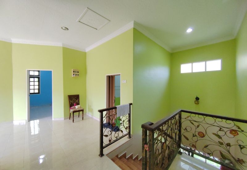 𝐁𝐀𝐍𝐆𝐋𝐎 𝐌𝐄𝐖𝐀𝐇 𝟐 𝐓𝐈𝐍𝐆𝐊𝐀𝐓 𝐃𝐈 𝐊𝐆. 𝐒𝐔𝐑𝐀𝐔 𝐇𝐉. 𝐌𝐀𝐓 𝐙𝐈𝐍, 𝐁𝐔𝐊𝐈𝐓 𝐏𝐀𝐘𝐎𝐍𝐆, 𝐓𝐄𝐑𝐄𝐍𝐆𝐆𝐀𝐍𝐔