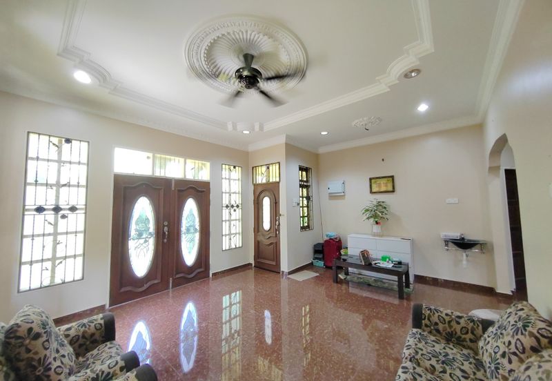 𝐁𝐀𝐍𝐆𝐋𝐎 𝐌𝐄𝐖𝐀𝐇 𝟐 𝐓𝐈𝐍𝐆𝐊𝐀𝐓 𝐃𝐈 𝐊𝐆. 𝐒𝐔𝐑𝐀𝐔 𝐇𝐉. 𝐌𝐀𝐓 𝐙𝐈𝐍, 𝐁𝐔𝐊𝐈𝐓 𝐏𝐀𝐘𝐎𝐍𝐆, 𝐓𝐄𝐑𝐄𝐍𝐆𝐆𝐀𝐍𝐔