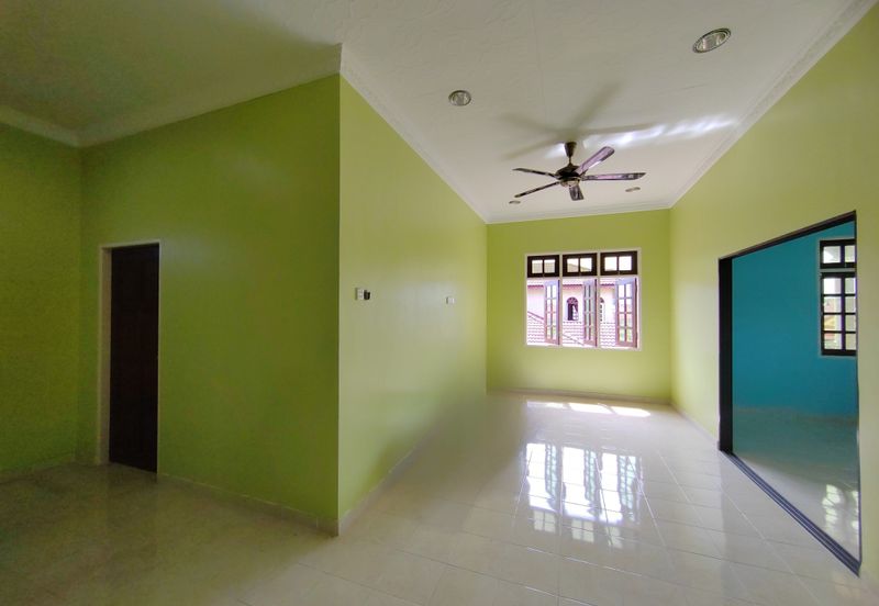 𝐁𝐀𝐍𝐆𝐋𝐎 𝐌𝐄𝐖𝐀𝐇 𝟐 𝐓𝐈𝐍𝐆𝐊𝐀𝐓 𝐃𝐈 𝐊𝐆. 𝐒𝐔𝐑𝐀𝐔 𝐇𝐉. 𝐌𝐀𝐓 𝐙𝐈𝐍, 𝐁𝐔𝐊𝐈𝐓 𝐏𝐀𝐘𝐎𝐍𝐆, 𝐓𝐄𝐑𝐄𝐍𝐆𝐆𝐀𝐍𝐔