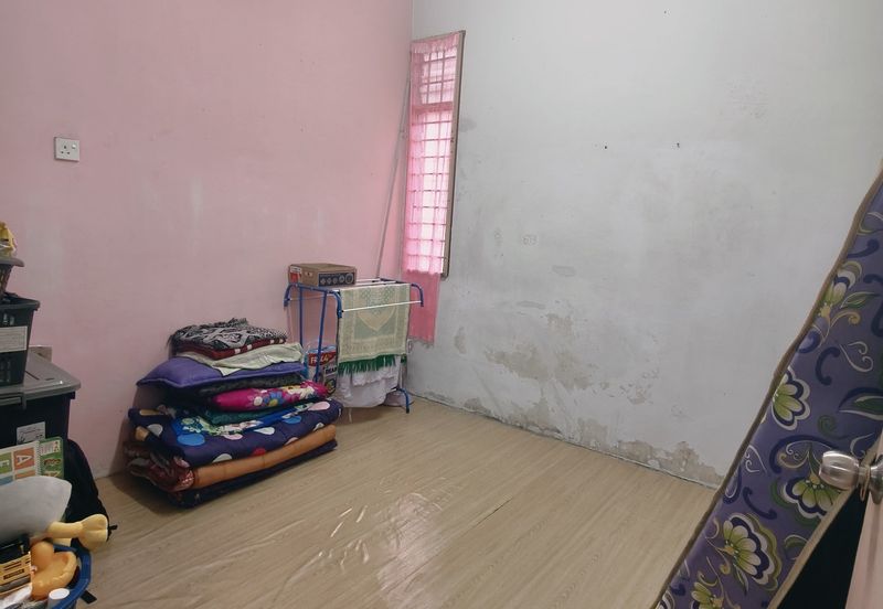 𝐑𝐔𝐌𝐀𝐇 𝐓𝐄𝐑𝐄𝐒 𝐒𝐄𝐓𝐈𝐍𝐆𝐊𝐀𝐓 𝐃𝐈 𝐓𝐀𝐌𝐀𝐍 𝐒𝐀𝐅𝐈𝐀𝐇 𝐌𝐔𝐑𝐍𝐈, 𝐏𝐀𝐃𝐀𝐍𝐆 𝐌𝐄𝐍𝐆𝐊𝐔𝐀𝐍𝐆, 𝐁𝐔𝐊𝐈𝐓 𝐏𝐀𝐘𝐎𝐍𝐆, 𝐓𝐑𝐆