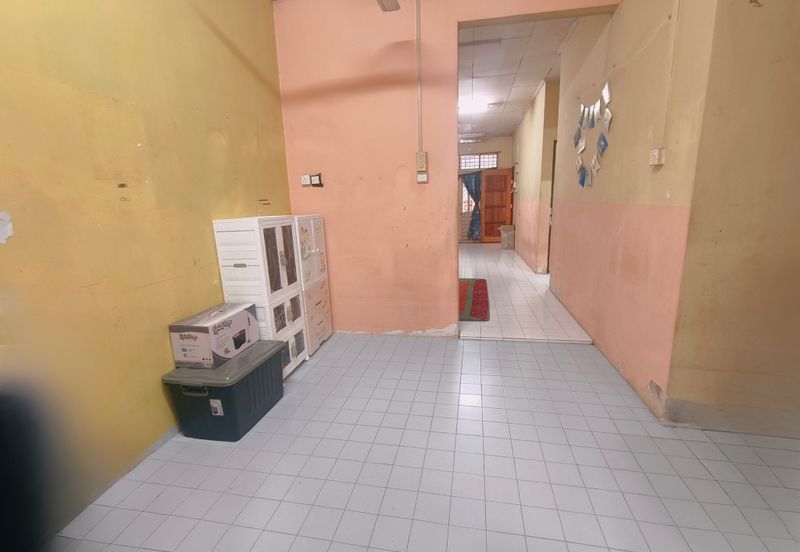 𝐑𝐔𝐌𝐀𝐇 𝐓𝐄𝐑𝐄𝐒 𝐒𝐄𝐓𝐈𝐍𝐆𝐊𝐀𝐓 𝐃𝐈 𝐓𝐀𝐌𝐀𝐍 𝐒𝐀𝐅𝐈𝐀𝐇 𝐌𝐔𝐑𝐍𝐈, 𝐏𝐀𝐃𝐀𝐍𝐆 𝐌𝐄𝐍𝐆𝐊𝐔𝐀𝐍𝐆, 𝐁𝐔𝐊𝐈𝐓 𝐏𝐀𝐘𝐎𝐍𝐆, 𝐓𝐑𝐆