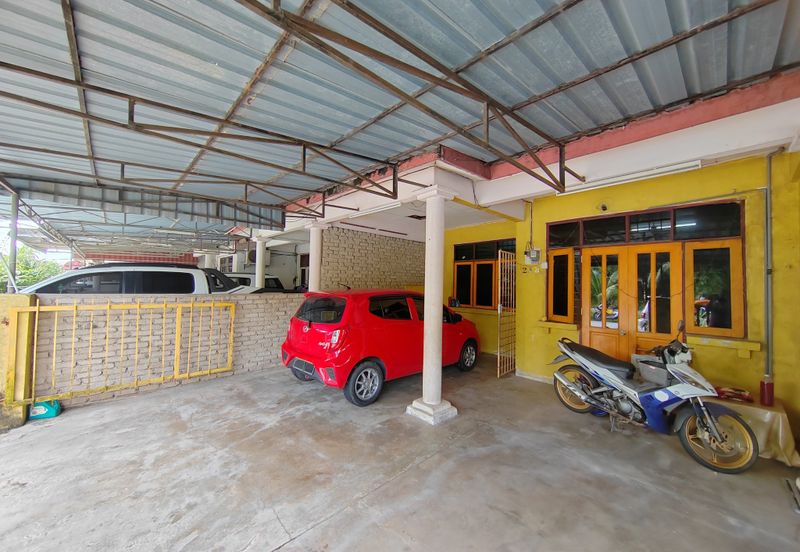 𝐑𝐔𝐌𝐀𝐇 𝐓𝐄𝐑𝐄𝐒 𝐒𝐄𝐓𝐈𝐍𝐆𝐊𝐀𝐓 𝐃𝐈 𝐓𝐀𝐌𝐀𝐍 𝐒𝐀𝐅𝐈𝐀𝐇 𝐌𝐔𝐑𝐍𝐈, 𝐏𝐀𝐃𝐀𝐍𝐆 𝐌𝐄𝐍𝐆𝐊𝐔𝐀𝐍𝐆, 𝐁𝐔𝐊𝐈𝐓 𝐏𝐀𝐘𝐎𝐍𝐆, 𝐓𝐑𝐆