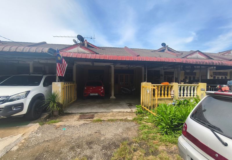 𝐑𝐔𝐌𝐀𝐇 𝐓𝐄𝐑𝐄𝐒 𝐒𝐄𝐓𝐈𝐍𝐆𝐊𝐀𝐓 𝐃𝐈 𝐓𝐀𝐌𝐀𝐍 𝐒𝐀𝐅𝐈𝐀𝐇 𝐌𝐔𝐑𝐍𝐈, 𝐏𝐀𝐃𝐀𝐍𝐆 𝐌𝐄𝐍𝐆𝐊𝐔𝐀𝐍𝐆, 𝐁𝐔𝐊𝐈𝐓 𝐏𝐀𝐘𝐎𝐍𝐆, 𝐓𝐑𝐆