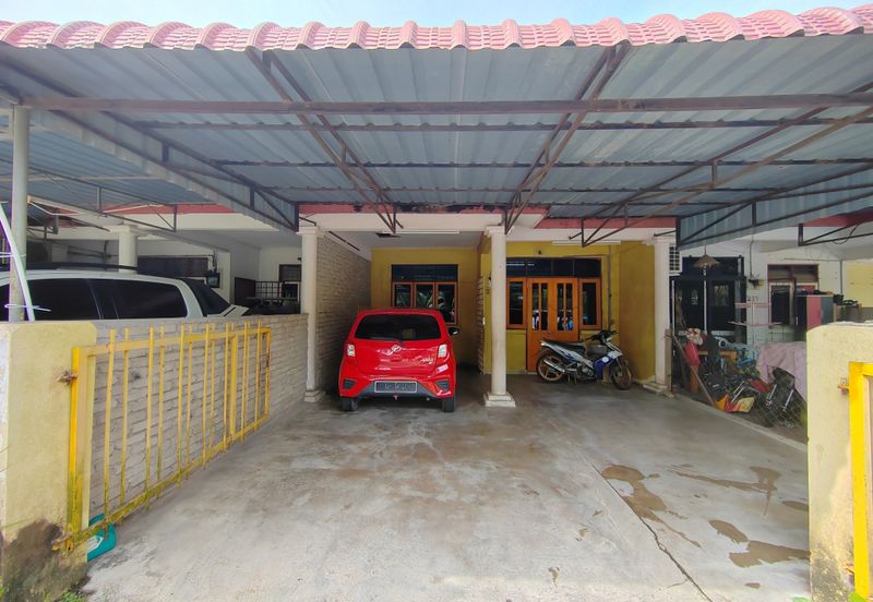 𝐑𝐔𝐌𝐀𝐇 𝐓𝐄𝐑𝐄𝐒 𝐒𝐄𝐓𝐈𝐍𝐆𝐊𝐀𝐓 𝐃𝐈 𝐓𝐀𝐌𝐀𝐍 𝐒𝐀𝐅𝐈𝐀𝐇 𝐌𝐔𝐑𝐍𝐈, 𝐏𝐀𝐃𝐀𝐍𝐆 𝐌𝐄𝐍𝐆𝐊𝐔𝐀𝐍𝐆, 𝐁𝐔𝐊𝐈𝐓 𝐏𝐀𝐘𝐎𝐍𝐆, 𝐓𝐑𝐆