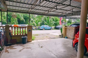 𝐑𝐔𝐌𝐀𝐇 𝐓𝐄𝐑𝐄𝐒 𝐒𝐄𝐓𝐈𝐍𝐆𝐊𝐀𝐓 𝐃𝐈 𝐓𝐀𝐌𝐀𝐍 𝐒𝐀𝐅𝐈𝐀𝐇 𝐌𝐔𝐑𝐍𝐈, 𝐏𝐀𝐃𝐀𝐍𝐆 𝐌𝐄𝐍𝐆𝐊𝐔𝐀𝐍𝐆, 𝐁𝐔𝐊𝐈𝐓 𝐏𝐀𝐘𝐎𝐍𝐆, 𝐓𝐑𝐆