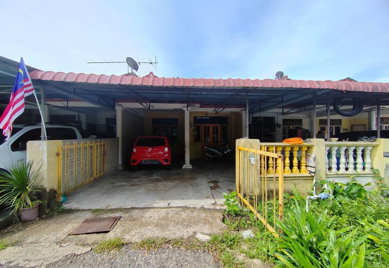 𝐑𝐔𝐌𝐀𝐇 𝐓𝐄𝐑𝐄𝐒 𝐒𝐄𝐓𝐈𝐍𝐆𝐊𝐀𝐓 𝐃𝐈 𝐓𝐀𝐌𝐀𝐍 𝐒𝐀𝐅𝐈𝐀𝐇 𝐌𝐔𝐑𝐍𝐈, 𝐏𝐀𝐃𝐀𝐍𝐆 𝐌𝐄𝐍𝐆𝐊𝐔𝐀𝐍𝐆, 𝐁𝐔𝐊𝐈𝐓 𝐏𝐀𝐘𝐎𝐍𝐆, 𝐓𝐑𝐆