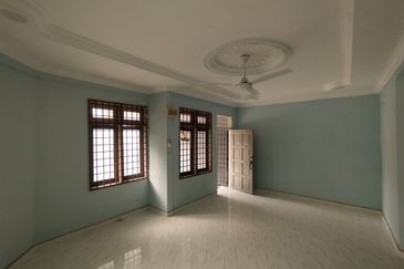 [𝐂𝐎𝐑𝐍𝐄𝐑 𝐋𝐎𝐓] 𝐑𝐮𝐦𝐚𝐡 𝐓𝐞𝐫𝐞𝐬 𝐒𝐞𝐭𝐢𝐧𝐠𝐤𝐚𝐭 𝐝𝐢 𝐓𝐚𝐦𝐚𝐧 𝐀𝐥 𝐀𝐦𝐢𝐧, 𝐁𝐮𝐤𝐢𝐭 𝐏𝐚𝐲𝐨𝐧𝐠, 𝐓𝐞𝐫𝐞𝐧𝐠𝐠𝐚𝐧𝐮