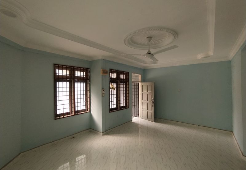 [𝐂𝐎𝐑𝐍𝐄𝐑 𝐋𝐎𝐓] 𝐑𝐮𝐦𝐚𝐡 𝐓𝐞𝐫𝐞𝐬 𝐒𝐞𝐭𝐢𝐧𝐠𝐤𝐚𝐭 𝐝𝐢 𝐓𝐚𝐦𝐚𝐧 𝐀𝐥 𝐀𝐦𝐢𝐧, 𝐁𝐮𝐤𝐢𝐭 𝐏𝐚𝐲𝐨𝐧𝐠, 𝐓𝐞𝐫𝐞𝐧𝐠𝐠𝐚𝐧𝐮