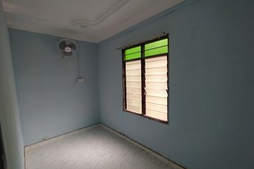 [𝐂𝐎𝐑𝐍𝐄𝐑 𝐋𝐎𝐓] 𝐑𝐮𝐦𝐚𝐡 𝐓𝐞𝐫𝐞𝐬 𝐒𝐞𝐭𝐢𝐧𝐠𝐤𝐚𝐭 𝐝𝐢 𝐓𝐚𝐦𝐚𝐧 𝐀𝐥 𝐀𝐦𝐢𝐧, 𝐁𝐮𝐤𝐢𝐭 𝐏𝐚𝐲𝐨𝐧𝐠, 𝐓𝐞𝐫𝐞𝐧𝐠𝐠𝐚𝐧𝐮