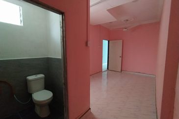 [𝐂𝐎𝐑𝐍𝐄𝐑 𝐋𝐎𝐓] 𝐑𝐮𝐦𝐚𝐡 𝐓𝐞𝐫𝐞𝐬 𝐒𝐞𝐭𝐢𝐧𝐠𝐤𝐚𝐭 𝐝𝐢 𝐓𝐚𝐦𝐚𝐧 𝐀𝐥 𝐀𝐦𝐢𝐧, 𝐁𝐮𝐤𝐢𝐭 𝐏𝐚𝐲𝐨𝐧𝐠, 𝐓𝐞𝐫𝐞𝐧𝐠𝐠𝐚𝐧𝐮