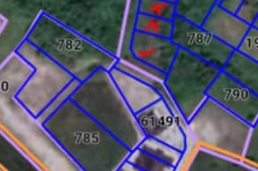 𝐋𝐨𝐭 𝐁𝐚𝐧𝐠𝐥𝐨 𝐒𝐚𝐢𝐳 𝟓𝟓𝟑𝐦² &  𝐒𝐞𝐩𝐚𝐬𝐚𝐧𝐠 𝐋𝐨𝐭 𝐒𝐞𝐦𝐢-𝐃 𝐬𝐚𝐢𝐳 𝟐𝟖𝟐𝐦² 𝐝𝐢 𝐊𝐠. 𝐒𝐮𝐫𝐚𝐮 𝐇𝐣. 𝐌𝐚𝐭 𝐙𝐢𝐧, 