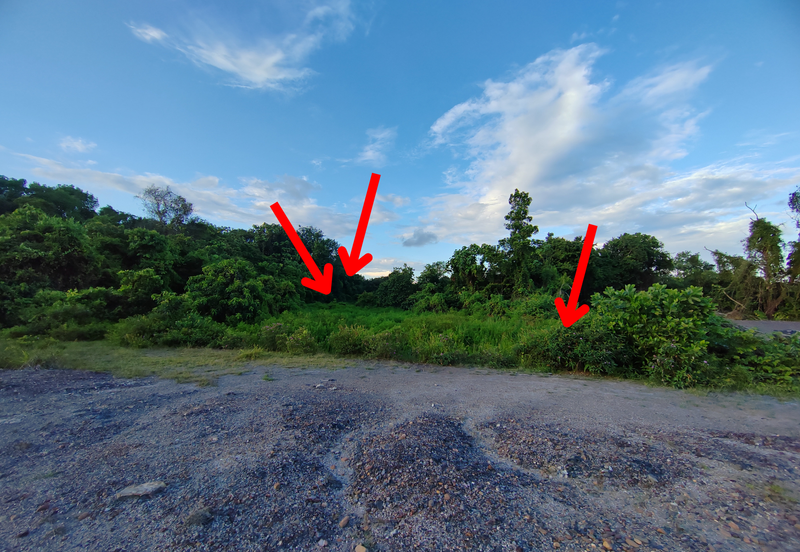 𝐋𝐨𝐭 𝐁𝐚𝐧𝐠𝐥𝐨 𝐒𝐚𝐢𝐳 𝟓𝟓𝟑𝐦² &  𝐒𝐞𝐩𝐚𝐬𝐚𝐧𝐠 𝐋𝐨𝐭 𝐒𝐞𝐦𝐢-𝐃 𝐬𝐚𝐢𝐳 𝟐𝟖𝟐𝐦² 𝐝𝐢 𝐊𝐠. 𝐒𝐮𝐫𝐚𝐮 𝐇𝐣. 𝐌𝐚𝐭 𝐙𝐢𝐧, 