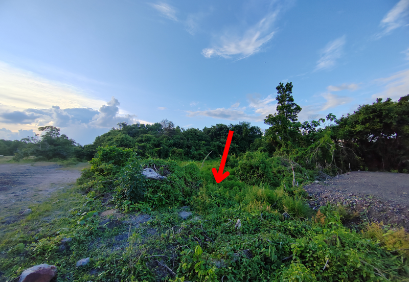 𝐋𝐨𝐭 𝐁𝐚𝐧𝐠𝐥𝐨 𝐒𝐚𝐢𝐳 𝟓𝟓𝟑𝐦² &  𝐒𝐞𝐩𝐚𝐬𝐚𝐧𝐠 𝐋𝐨𝐭 𝐒𝐞𝐦𝐢-𝐃 𝐬𝐚𝐢𝐳 𝟐𝟖𝟐𝐦² 𝐝𝐢 𝐊𝐠. 𝐒𝐮𝐫𝐚𝐮 𝐇𝐣. 𝐌𝐚𝐭 𝐙𝐢𝐧, 