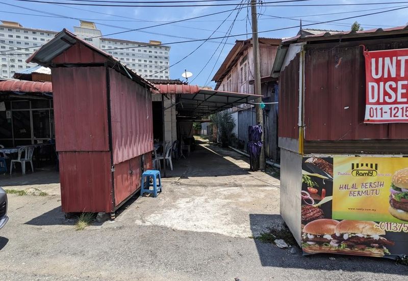 𝐓𝐚𝐧𝐚𝐡 𝐊𝐨𝐦𝐞𝐫𝐬𝐢𝐚𝐥 𝐬𝐚𝐢𝐳 𝟐𝟐𝟏𝟕𝐦² 𝐬𝐞𝐛𝐞𝐥𝐚𝐡 𝐁𝐮𝐥𝐚𝐭𝐚𝐧 𝐋𝐚𝐝𝐚𝐧𝐠 𝐝𝐢 𝐓𝐞𝐧𝐠𝐚𝐡 𝐏𝐮𝐬𝐚𝐭 𝐁𝐚𝐧𝐝𝐚𝐫 𝐊.𝐓𝐑𝐆