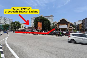 𝐓𝐚𝐧𝐚𝐡 𝐊𝐨𝐦𝐞𝐫𝐬𝐢𝐚𝐥 𝐬𝐚𝐢𝐳 𝟐𝟐𝟏𝟕𝐦² 𝐬𝐞𝐛𝐞𝐥𝐚𝐡 𝐁𝐮𝐥𝐚𝐭𝐚𝐧 𝐋𝐚𝐝𝐚𝐧𝐠 𝐝𝐢 𝐓𝐞𝐧𝐠𝐚𝐡 𝐏𝐮𝐬𝐚𝐭 𝐁𝐚𝐧𝐝𝐚𝐫 𝐊.𝐓𝐑𝐆