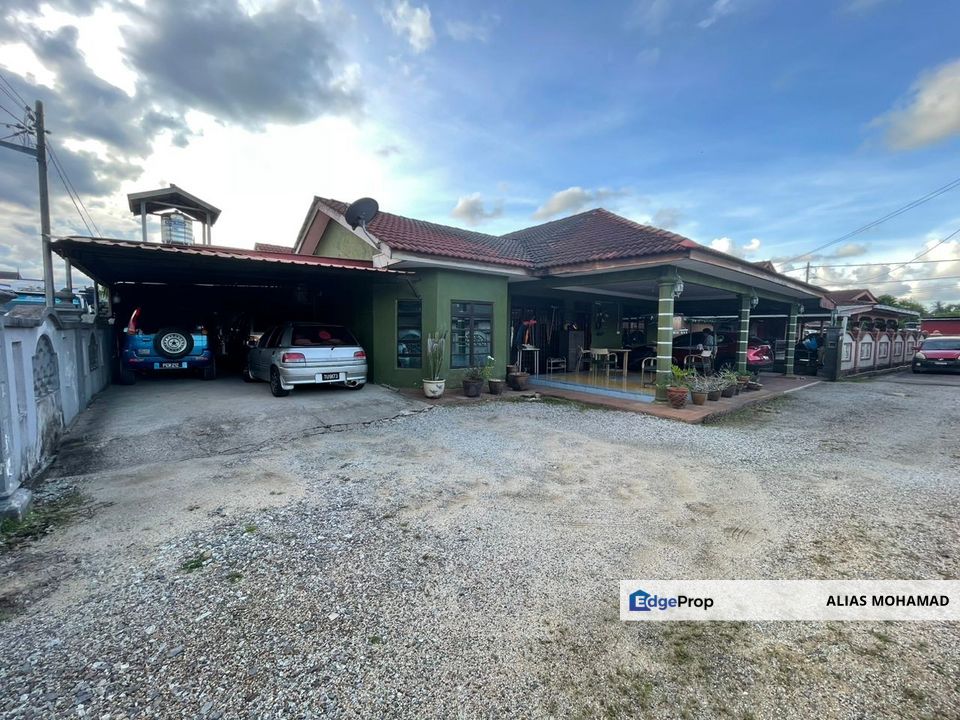 Rumah Banglo Satu Tingkat Di Kg Padang Mengkuang, Bukit Payung, Marang Terengganu, Terengganu, Marang