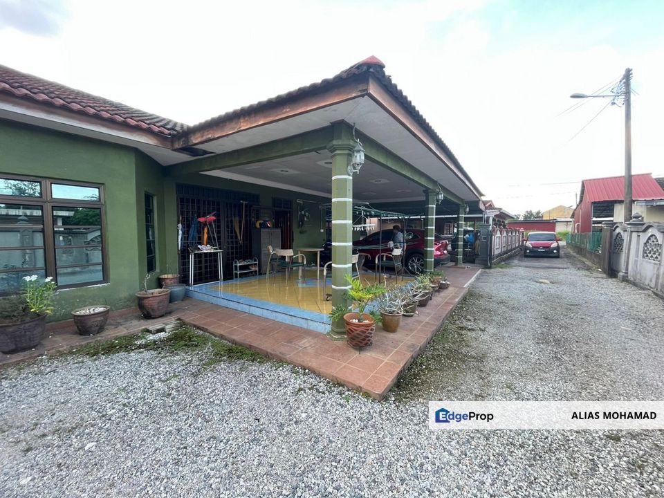 Rumah Banglo Satu Tingkat Di Kg Padang Mengkuang, Bukit Payung, Marang Terengganu, Terengganu, Marang