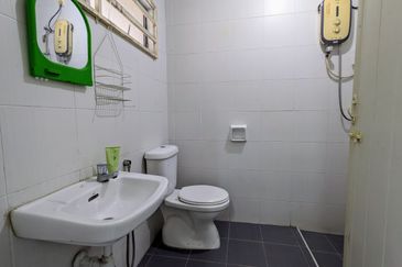 [𝐎𝐏𝐄𝐍 𝐓𝐈𝐓𝐋𝐄] 𝐑𝐔𝐌𝐀𝐇 𝐓𝐄𝐑𝐄𝐒 𝟮 𝗧𝗜𝗡𝗚𝗞𝗔𝗧 𝗗𝗜 𝐓𝐀𝐌𝐀𝐍 𝐃𝐄𝐒𝐀 𝐒𝐎𝐋𝐄𝐇𝐀𝐇,  𝗞𝗨𝗔𝗟𝗔 𝗡𝗘𝗥𝗨𝗦, 𝐓𝐄𝐑𝐄𝐍𝐆𝐆𝐀𝐍𝐔