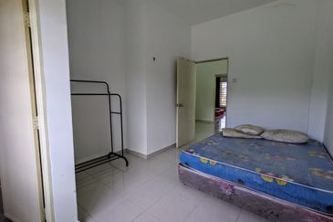 [𝐎𝐏𝐄𝐍 𝐓𝐈𝐓𝐋𝐄] 𝐑𝐔𝐌𝐀𝐇 𝐓𝐄𝐑𝐄𝐒 𝟮 𝗧𝗜𝗡𝗚𝗞𝗔𝗧 𝗗𝗜 𝐓𝐀𝐌𝐀𝐍 𝐃𝐄𝐒𝐀 𝐒𝐎𝐋𝐄𝐇𝐀𝐇,  𝗞𝗨𝗔𝗟𝗔 𝗡𝗘𝗥𝗨𝗦, 𝐓𝐄𝐑𝐄𝐍𝐆𝐆𝐀𝐍𝐔