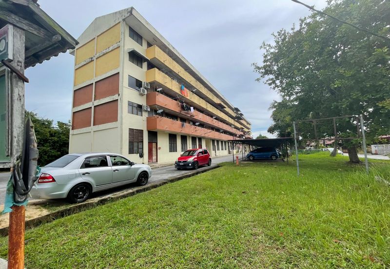 [Non Bumi Unit] Rumah Flat di Gelong Bilal Jalan Pasir Panjang, Kuala Terengganu, Terengganu