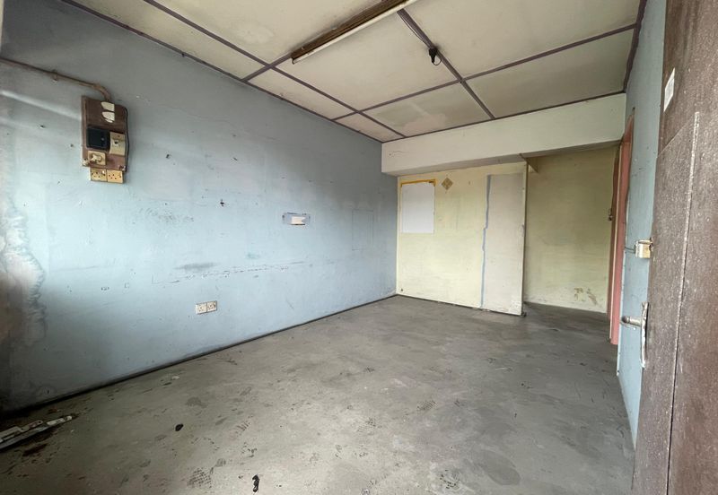 [Non Bumi Unit] Rumah Flat di Gelong Bilal Jalan Pasir Panjang, Kuala Terengganu, Terengganu